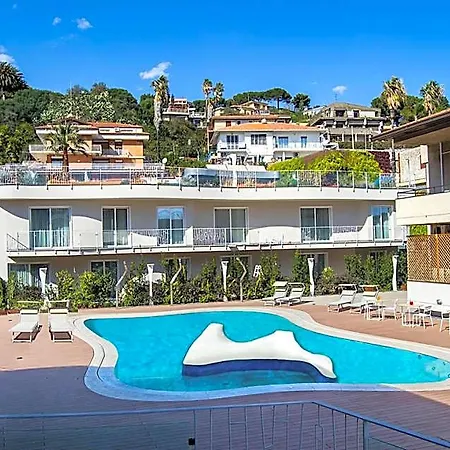 Resort Ciclope 4*
